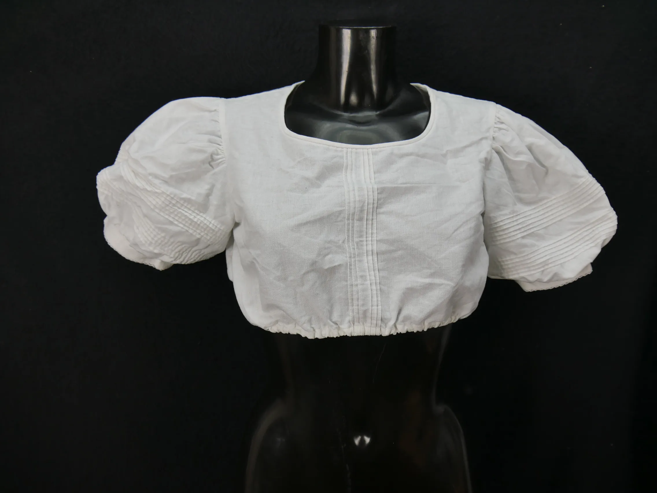Gr.40 Dirndlbluse schlicht und einfach Bluse für Dirndl Trachtenbluse B8002