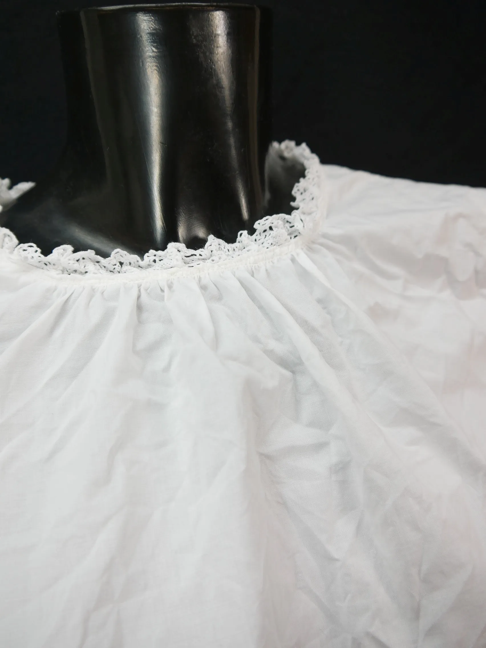 Gr.40 Dirndlbluse süße Bluse für Dirndl Baumwollmischung mit Spitze B9550
