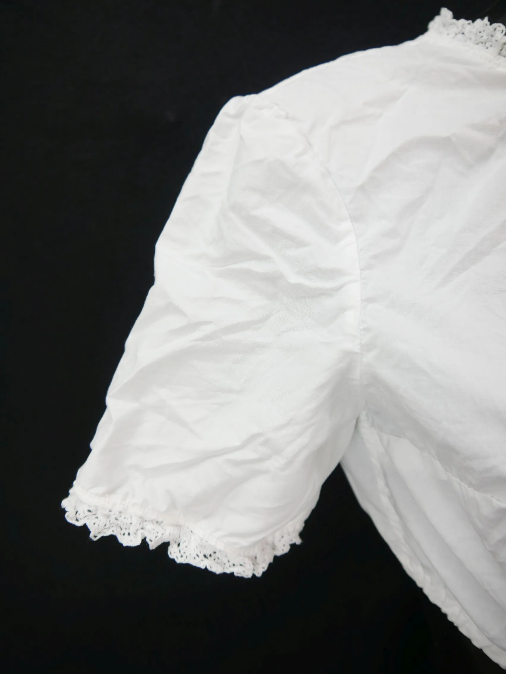 Gr.40 Dirndlbluse süße Bluse für Dirndl Baumwollmischung mit Spitze B9550