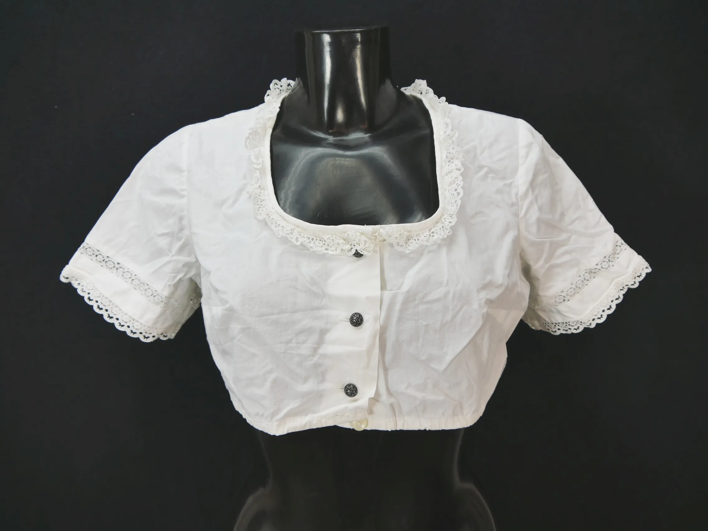 Gr.44 Dirndlbluse weiß Bluse für Dirndl Cottonova Baumwolle mit Spitze B10433